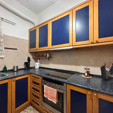 Modern & Minimal Athens Apartment Экстерьер фото